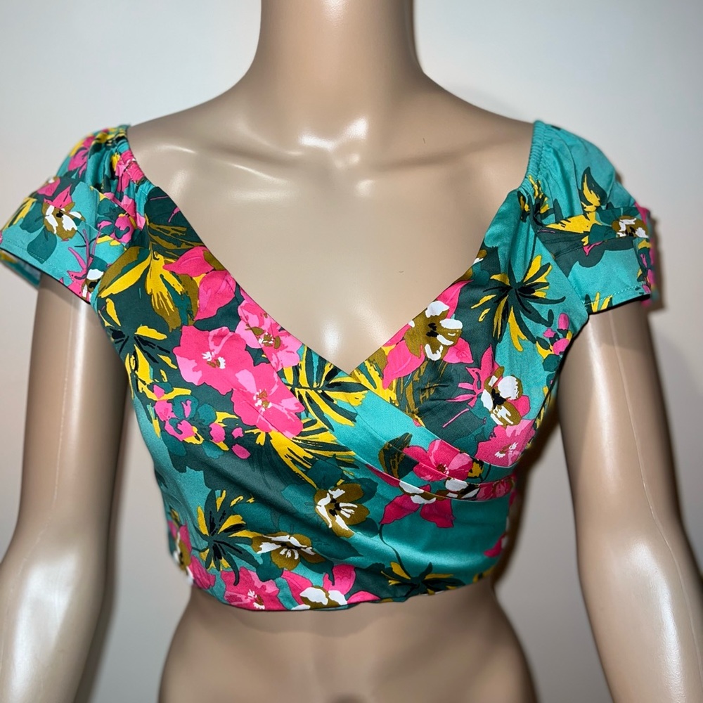 Express x Rocky Barnes Floral Wrap Cropped Top